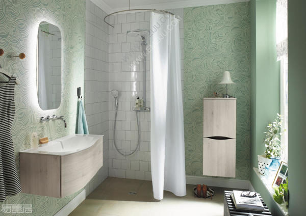 德国卫浴品牌burgbad营造出完全无忧无虑的浴室氛围