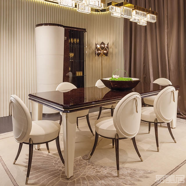 Noir Series Dining Table Turri, Noir Dining Table And Chairs